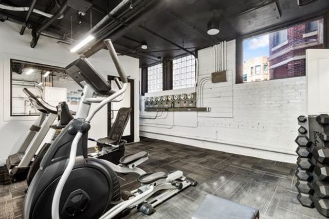 1651 W JONQUIL Terrace 08, Chicago, IL 60626