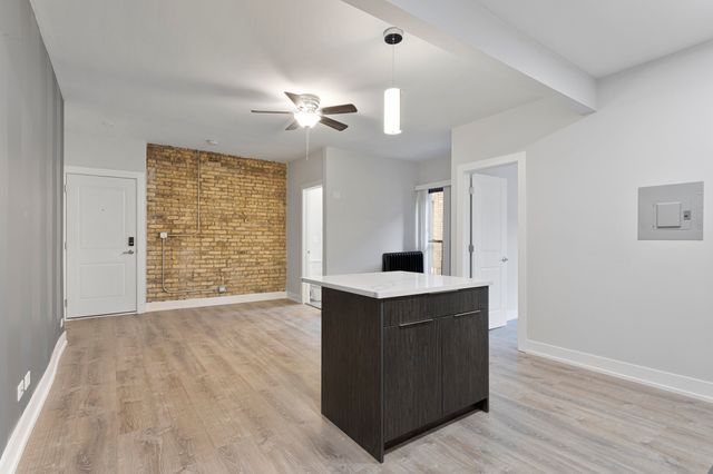 1651 W JONQUIL Terrace 08, Chicago, IL 60626