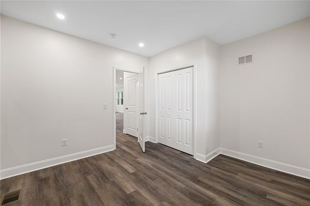 438 N Fairmount 1, Garfield, PA 15206