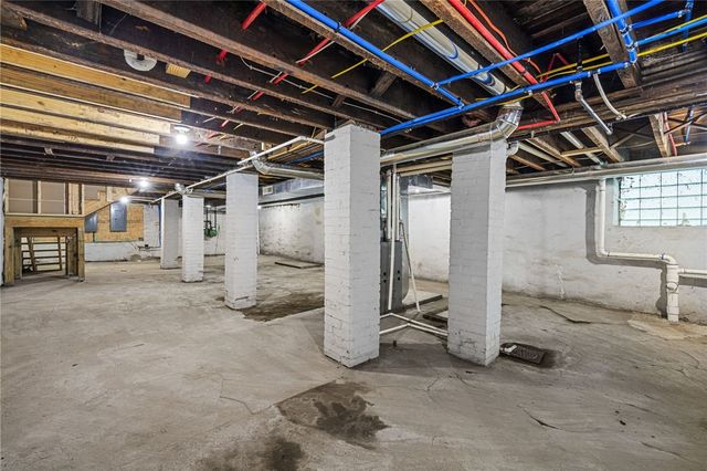 438 N Fairmount 1, Garfield, PA 15206