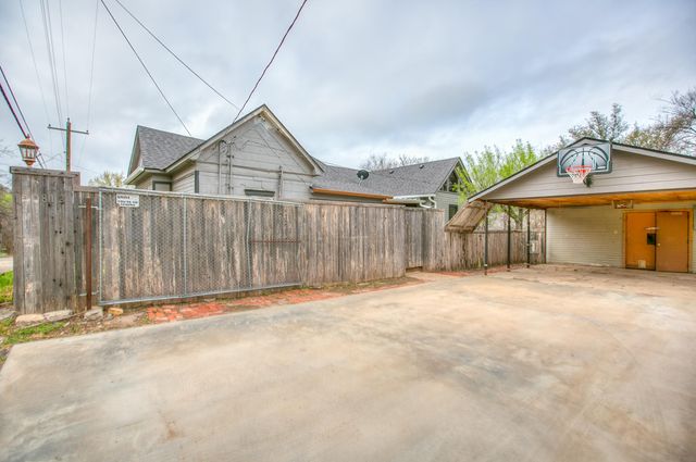 812 W Highland Boulevard, San Angelo, TX 76903