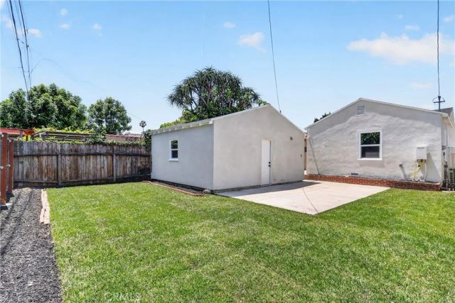 5924 Lewis Ave, Long Beach, CA 90805