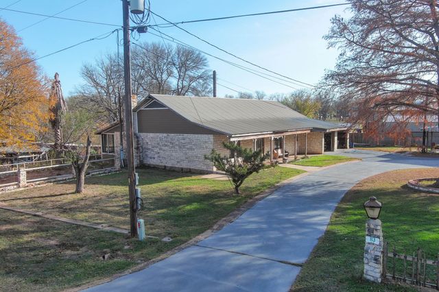113 My Road, Bastrop, TX 78602