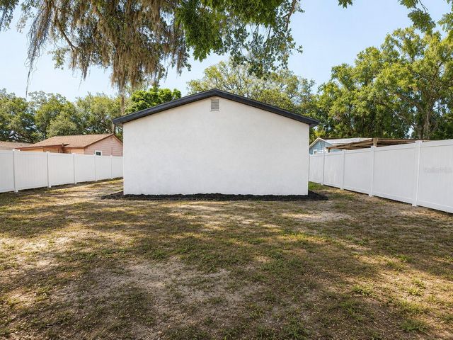 9212 N BROOKS STREET, Tampa, FL 33612