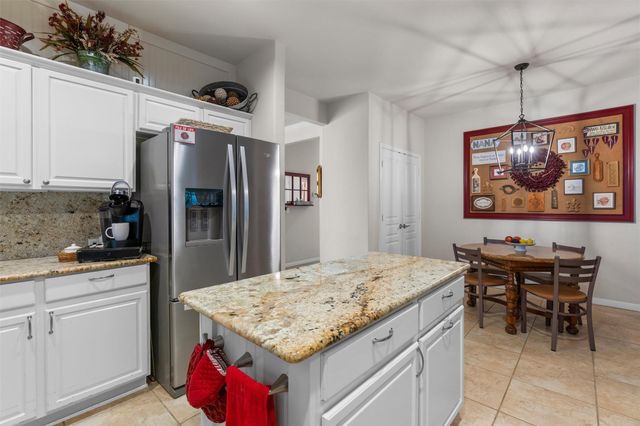 414 Deer Meadow CIR, Georgetown, TX 78633