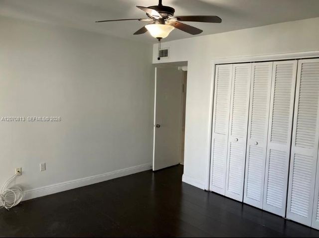 4060 N Hills Drive 31, Hollywood, FL 33021