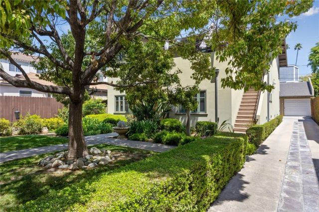 112 S Roosevelt, Pasadena, CA 91107
