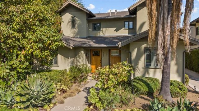 112 S Roosevelt, Pasadena, CA 91107