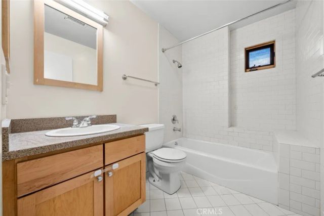 112 S Roosevelt, Pasadena, CA 91107
