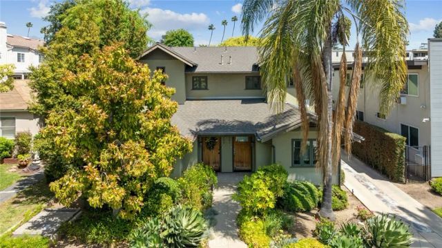 112 S Roosevelt, Pasadena, CA 91107