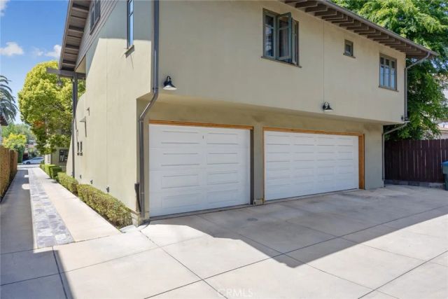 112 S Roosevelt, Pasadena, CA 91107