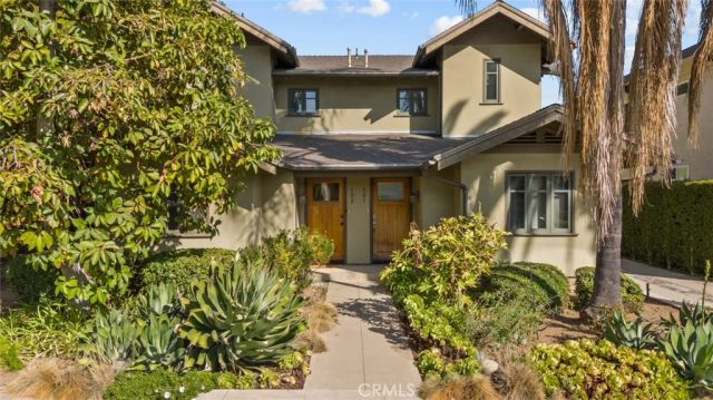 112 S Roosevelt, Pasadena, CA 91107
