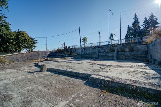 27905 pacific Highway S, Federal Way, WA 98003
