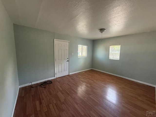 2405 W 15th St, Pueblo, CO 81003