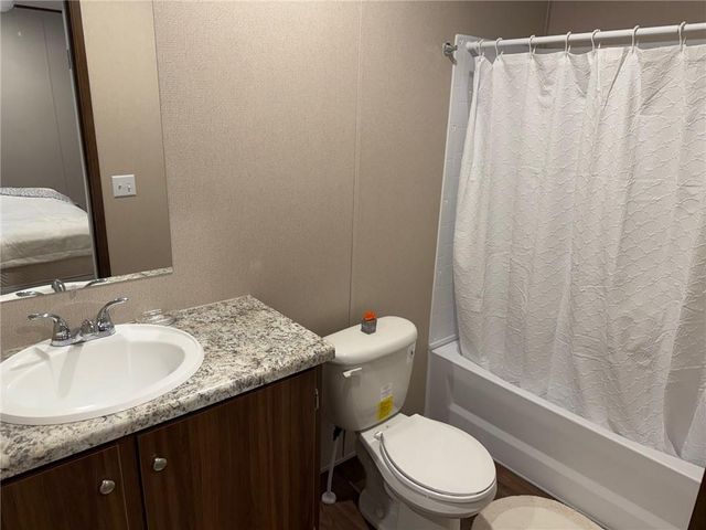 4719 HANDLEY Loop, Pineville, LA 71360