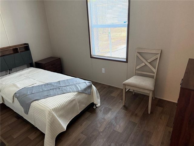 4719 HANDLEY Loop, Pineville, LA 71360