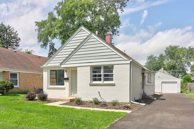 112 S Iowa Avenue, Addison, IL 60101