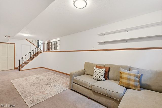 1137 Hillrock Drive, South Euclid, OH 44121