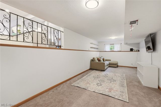 1137 Hillrock Drive, South Euclid, OH 44121