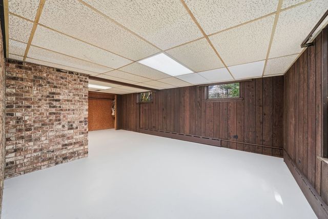14545 Laporte Avenue, Midlothian, IL 60445
