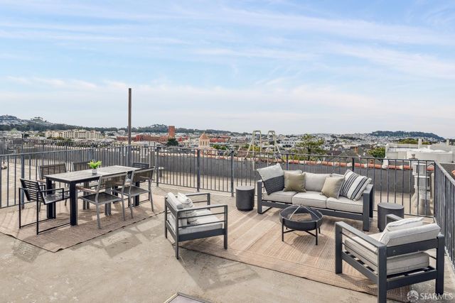 28 Parker Avenue 302, San Francisco, CA 94118