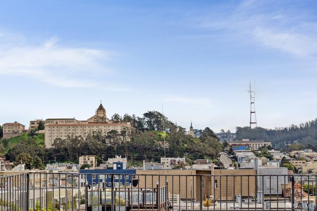 28 Parker Avenue 302, San Francisco, CA 94118