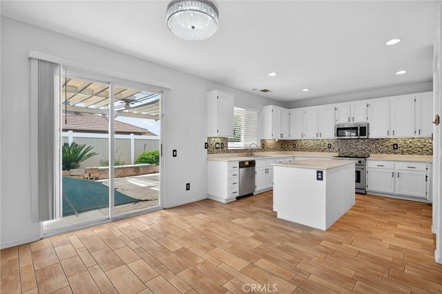 26103 Palmetto, Murrieta, CA 92563