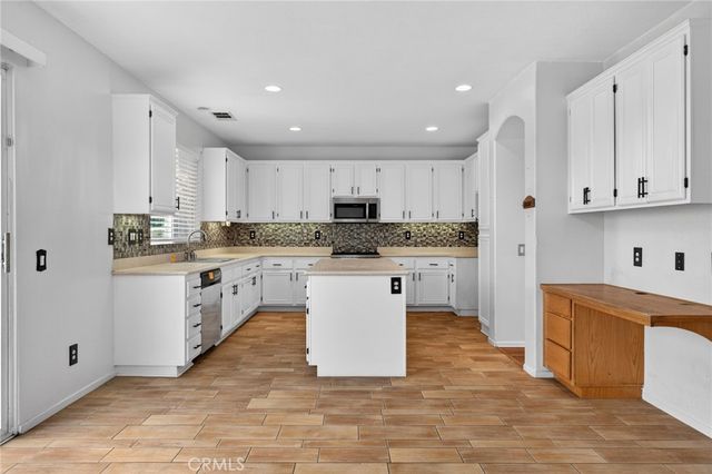 26103 Palmetto, Murrieta, CA 92563