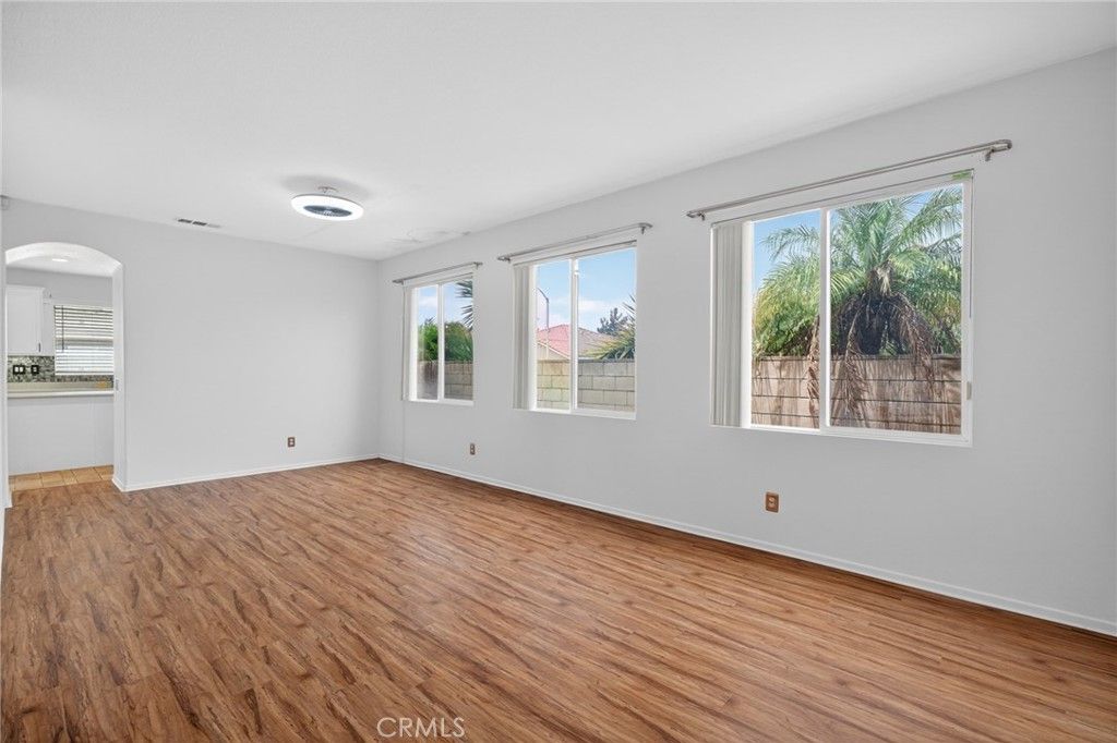 26103 Palmetto, Murrieta, CA 92563 — photo 5
