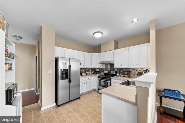 4001 SARAH CT, Collegeville, PA 19426