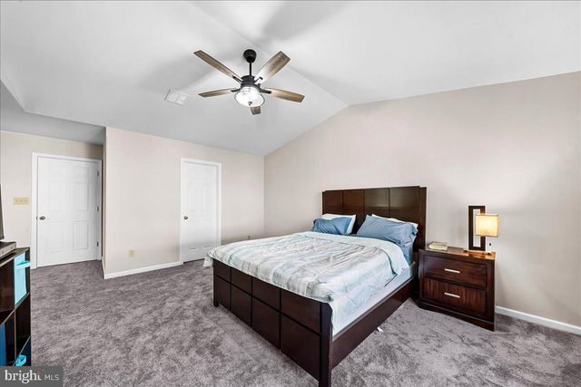 4001 SARAH CT, Collegeville, PA 19426