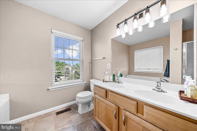 4001 SARAH CT, Collegeville, PA 19426