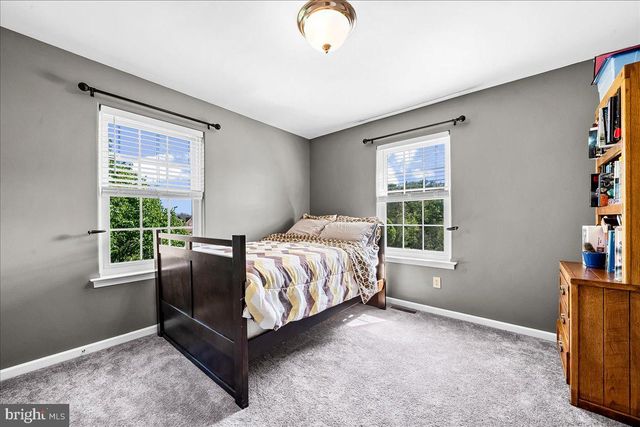 4001 SARAH CT, Collegeville, PA 19426