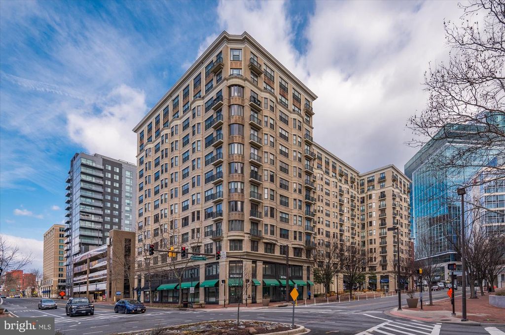 Image 1 of property listing at 7710 WOODMONT AVE #513, Bethesda, MD 20814