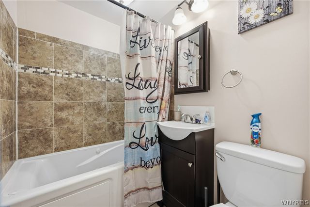 179 Woodward Avenue, Tonawanda, NY 14217
