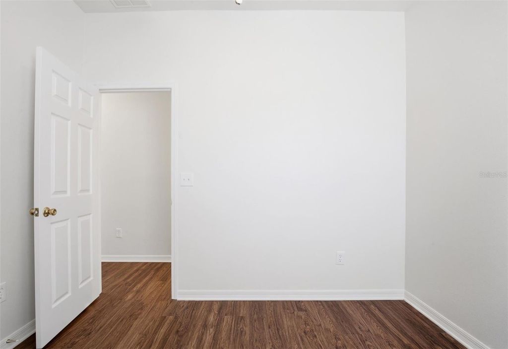 Image 18 of property listing at 12122 FERN BLOSSOM DRIVE, Gibsonton, FL 33534