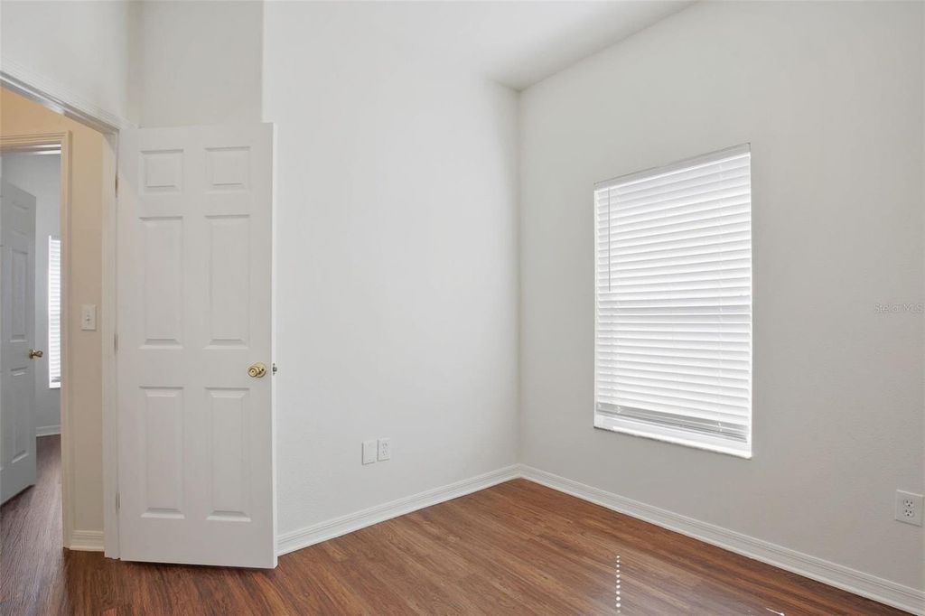 Image 23 of property listing at 12122 FERN BLOSSOM DRIVE, Gibsonton, FL 33534