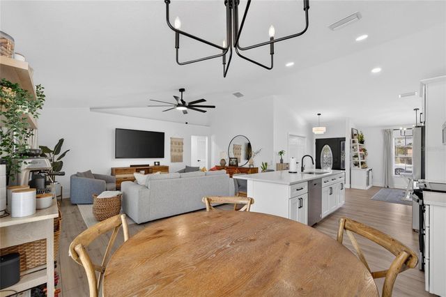 12124 COLONIAL ESTATES LANE, Riverview, FL 33579