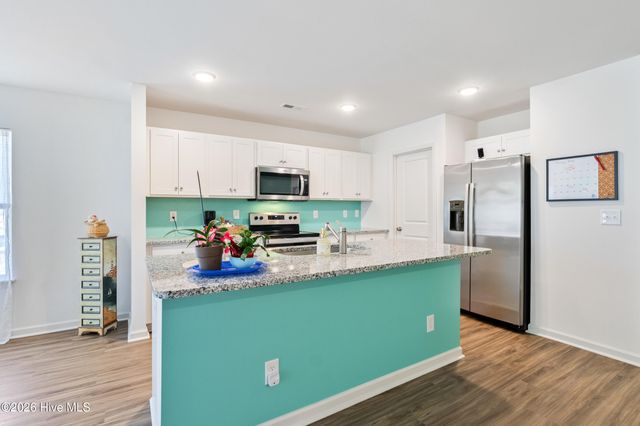 807 Fox Street SW, South Brunswick, NC 28470