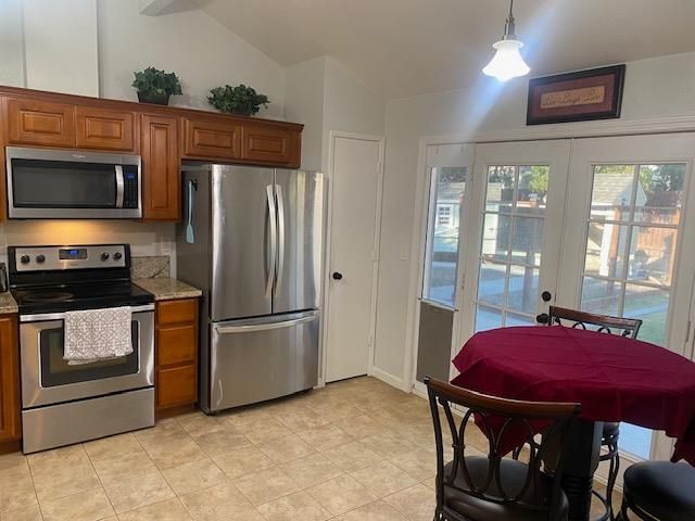 7722 Brown Otter Dr, Antelope, CA 95843