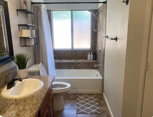 7722 Brown Otter Dr, Antelope, CA 95843