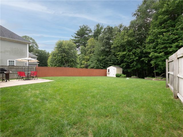 41 Hickory Road, Cumberland, RI 02864