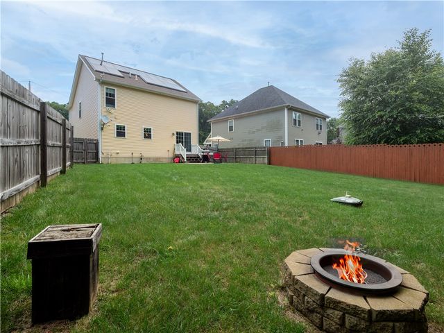 41 Hickory Road, Cumberland, RI 02864
