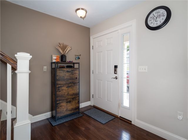 41 Hickory Road, Cumberland, RI 02864