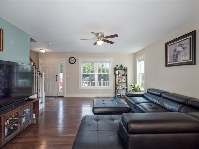 41 Hickory Road, Cumberland, RI 02864