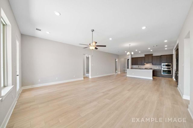 13609 Fairway Arbor Drive, Texas City, TX 77510