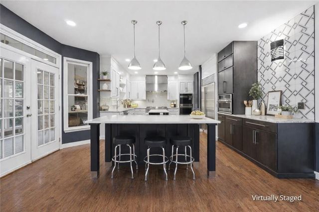 7015 Gaineswood Drive, Roswell, GA 30076