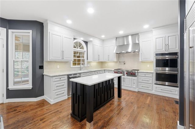 7015 Gaineswood Drive, Roswell, GA 30076