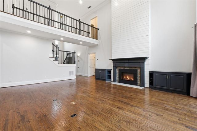 7015 Gaineswood Drive, Roswell, GA 30076