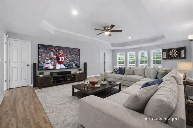 7015 Gaineswood Drive, Roswell, GA 30076